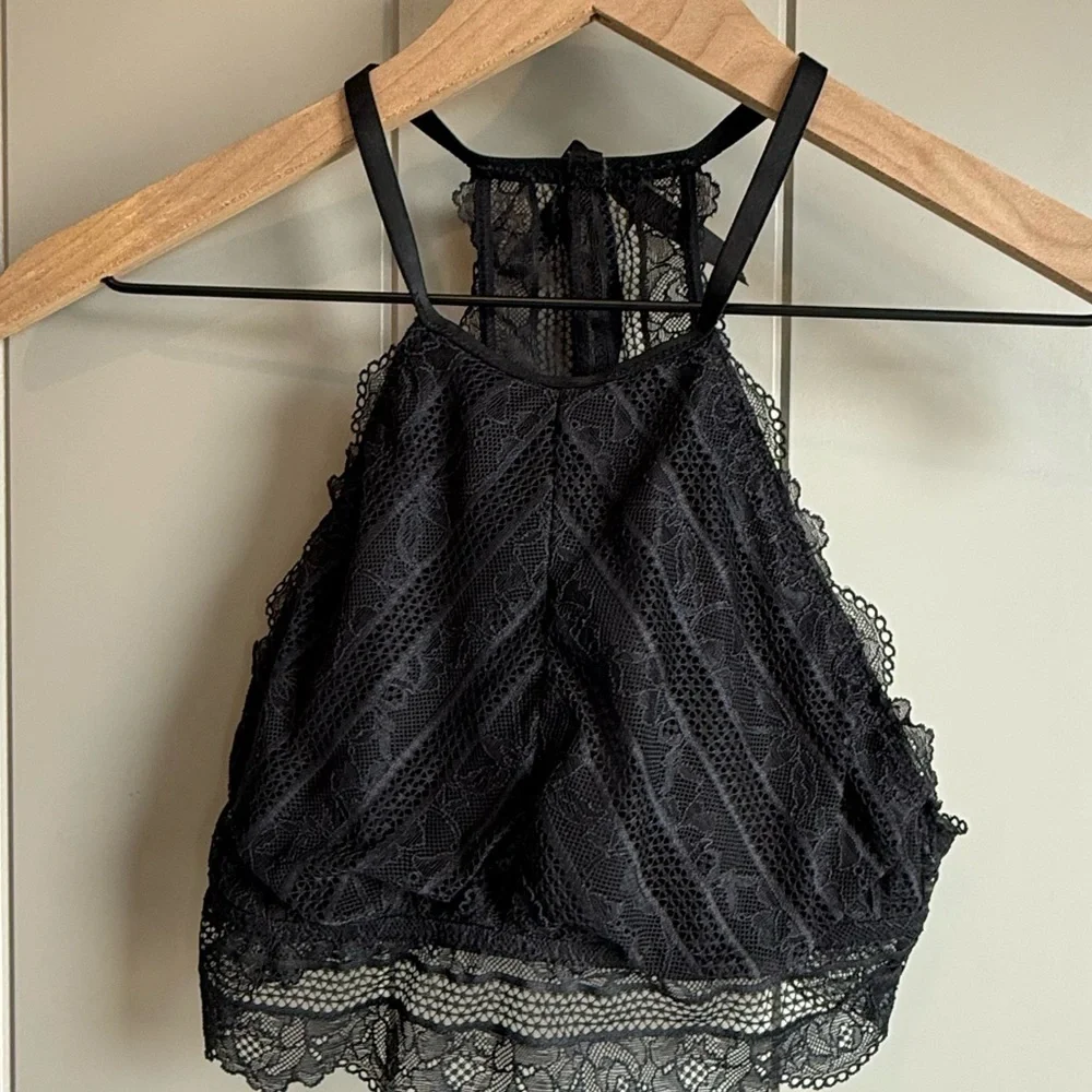 Aerie Black High Neck Lace Eyelet Racerback Bralette Small